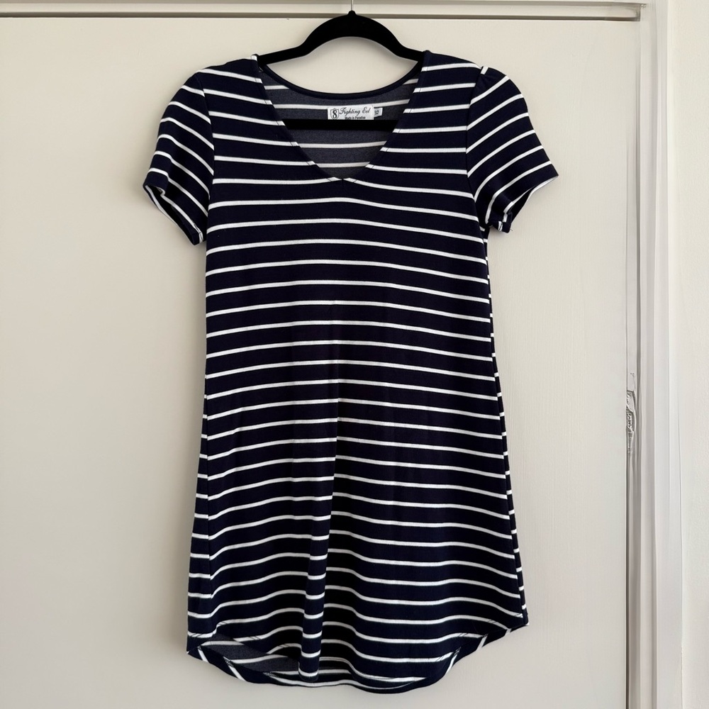 Fighting Eel- Dark Navy and white V neck striped Dress size XS Used
